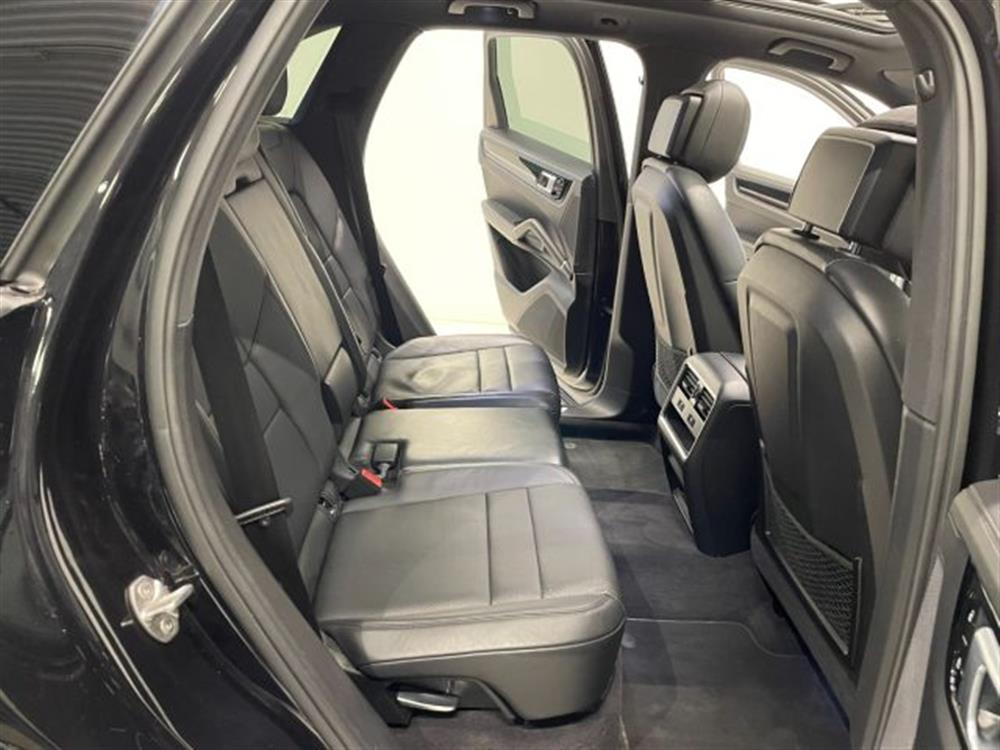 Cayenne Cayenne 3.0 V6 Aut. * PELLE