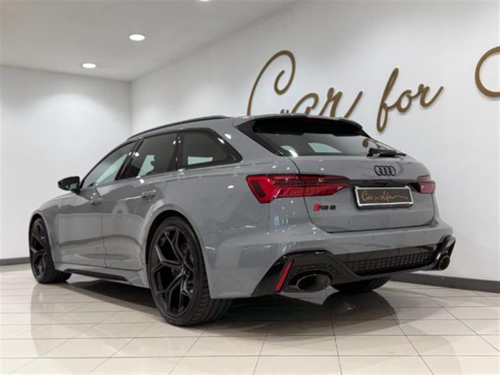 RS6 RS6 Avant 4.0 TFSI V8 Pe