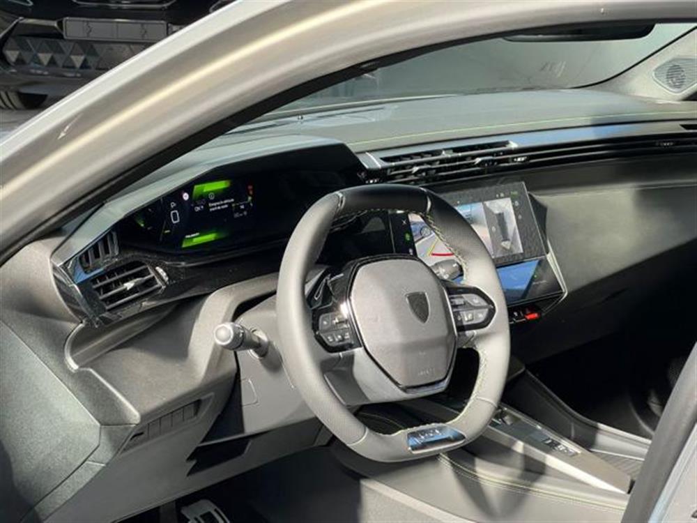 308 308 BlueHDi 130 S&S EAT8