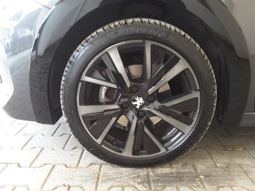 208 208 1.2 PureTech 130cv E