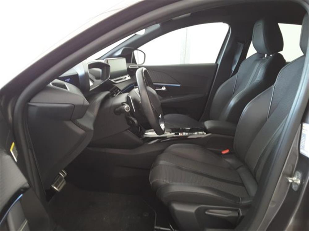 208 208 1.2 PureTech 130cv E