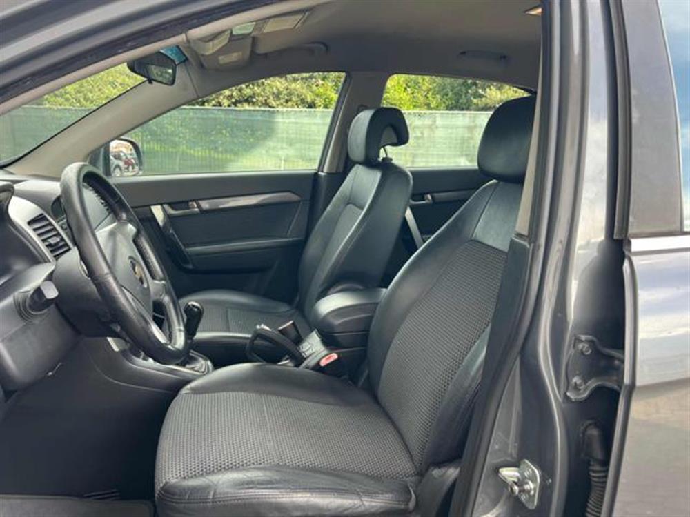 Captiva Captiva 2.0 VCDi 2WD - 7 pos