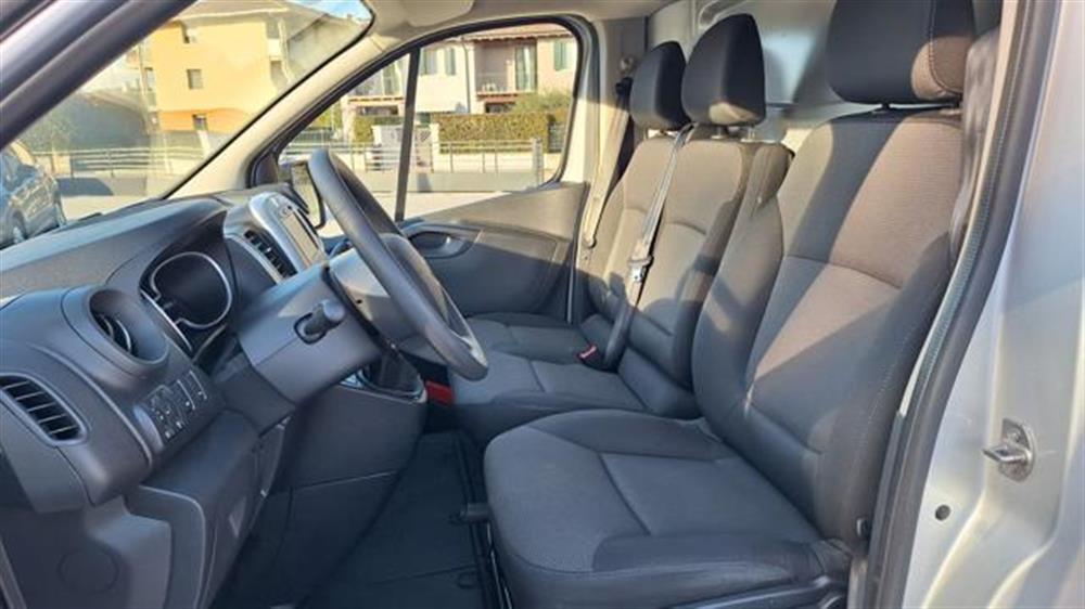 Trafic Trafic T27 2.0 dCi 120CV PC