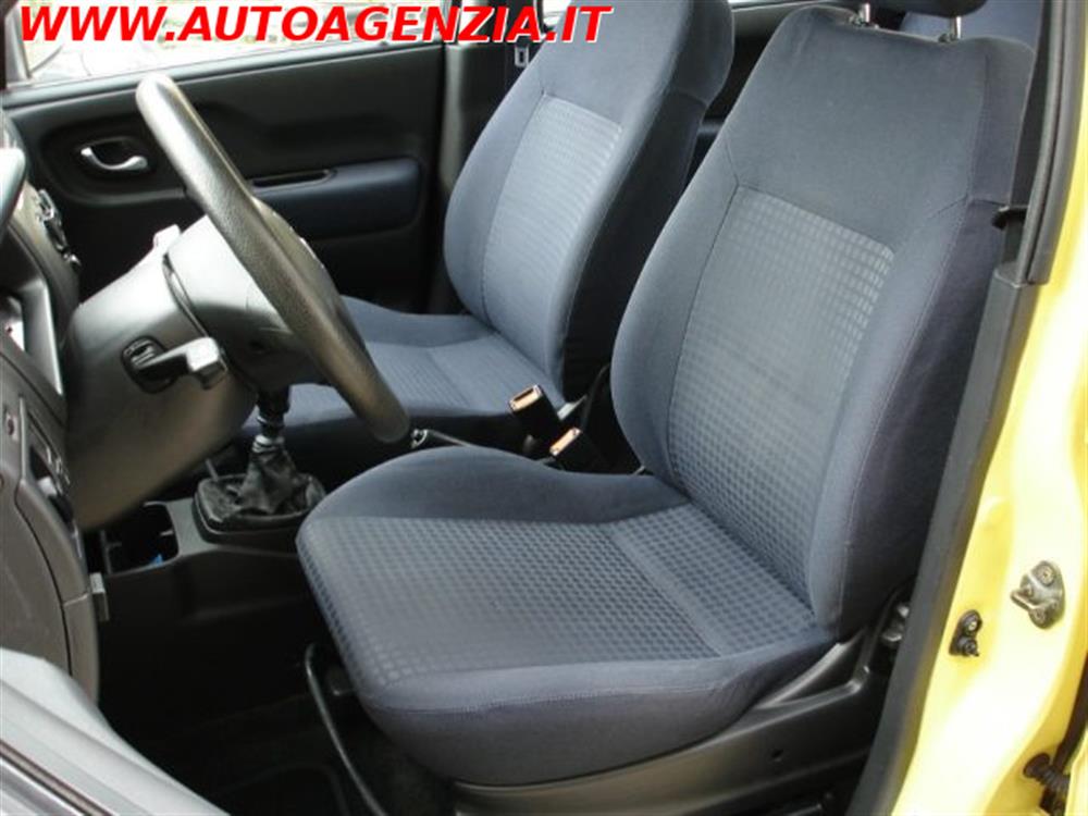 Agila Agila 1.2 16V CONFORT IMP.