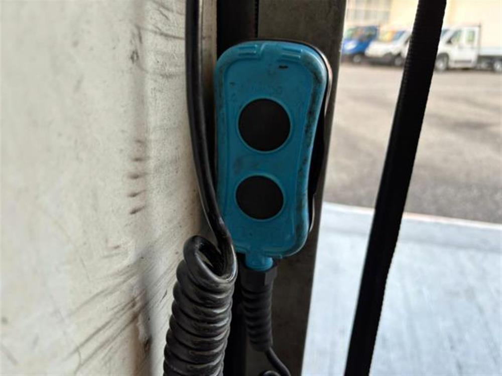 Daily Daily 35C16 2.3 BOX + SMC