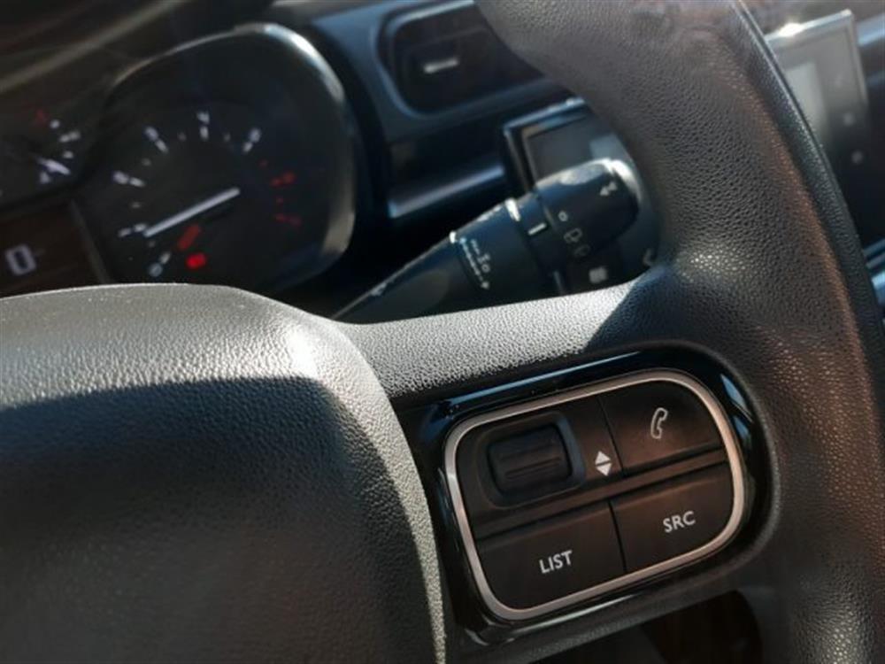 C3 C3 PureTech 82 Shine