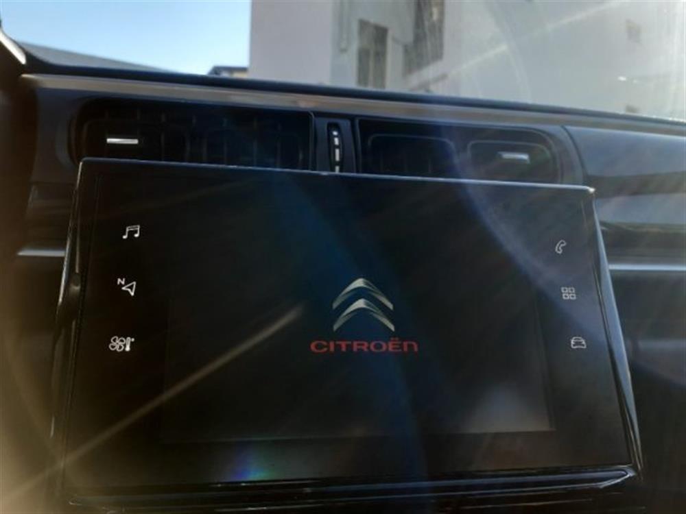 C3 C3 PureTech 82 Shine