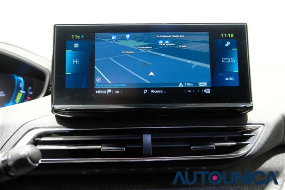 3008 3008 HYBRID4 300 E-EAT8 A