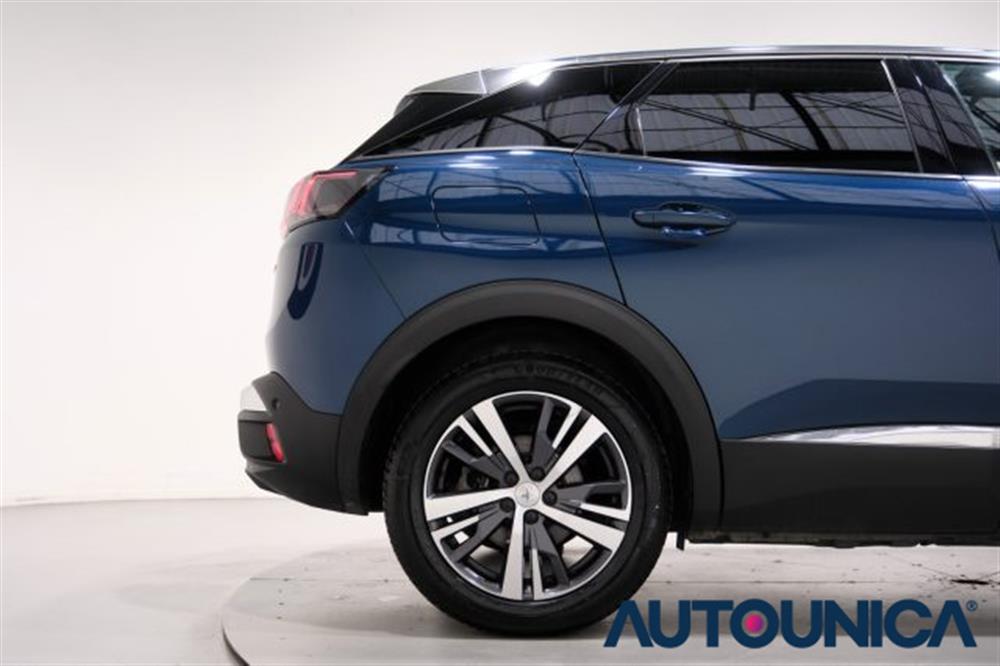 3008 3008 HYBRID4 300 E-EAT8 A