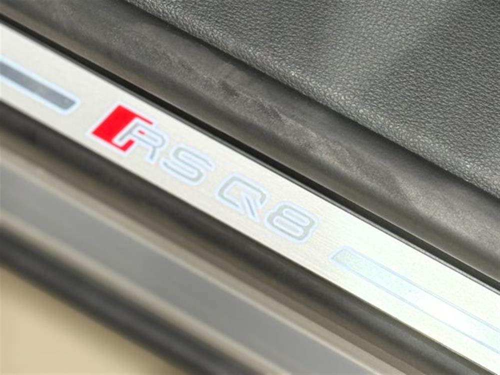 RS Q8 RS Q8 TFSI V8 Quattro Tipt