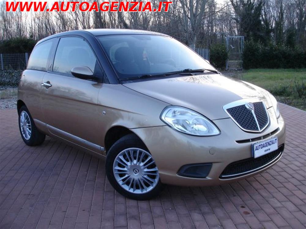 Ypsilon Ypsilon 1.2 RESTYLING BICOLO