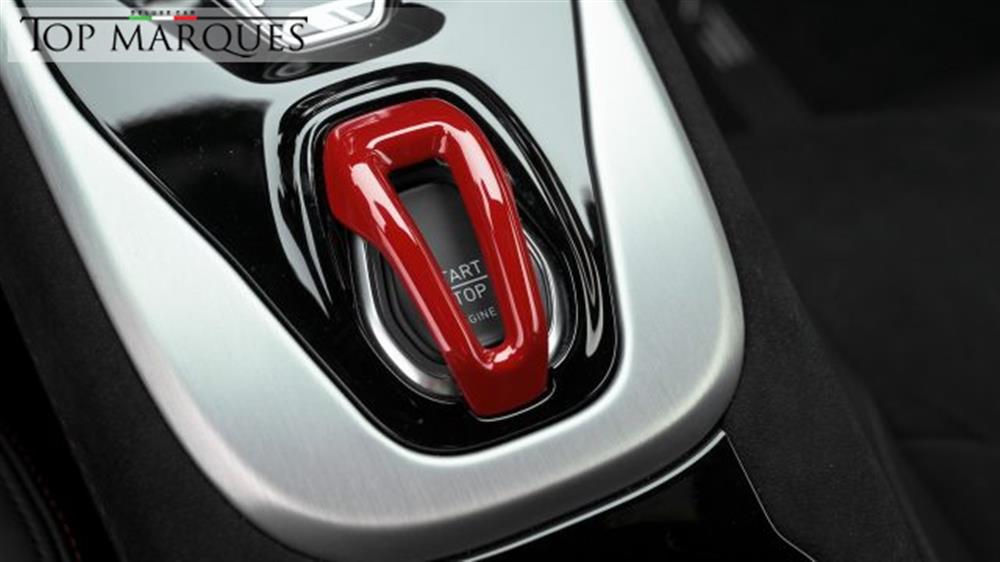 Emira Emira I4 Turbocharged DCT