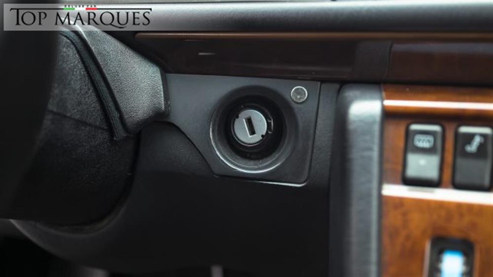 300 300 CE-24 cat Coupé