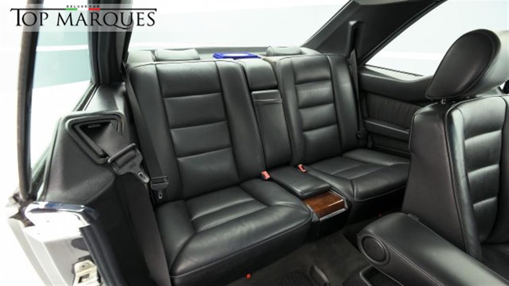 300 300 CE-24 cat Coupé