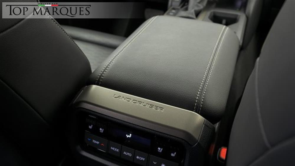 Land Cruiser Land Cruiser 2.8 D4D A/T AWD Firs