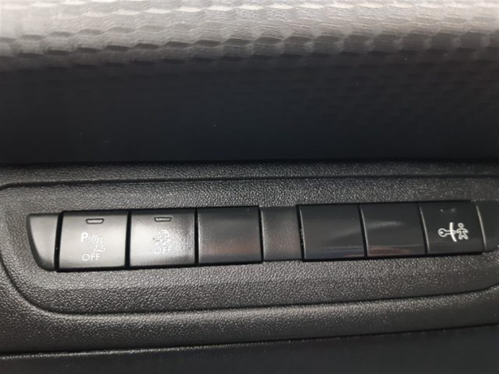 2008 2008 PureTech 82 Allure