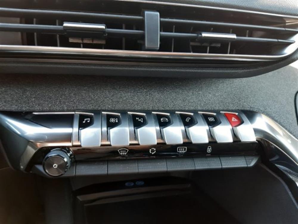 3008 3008 BlueHDi 130 S&S EAT8