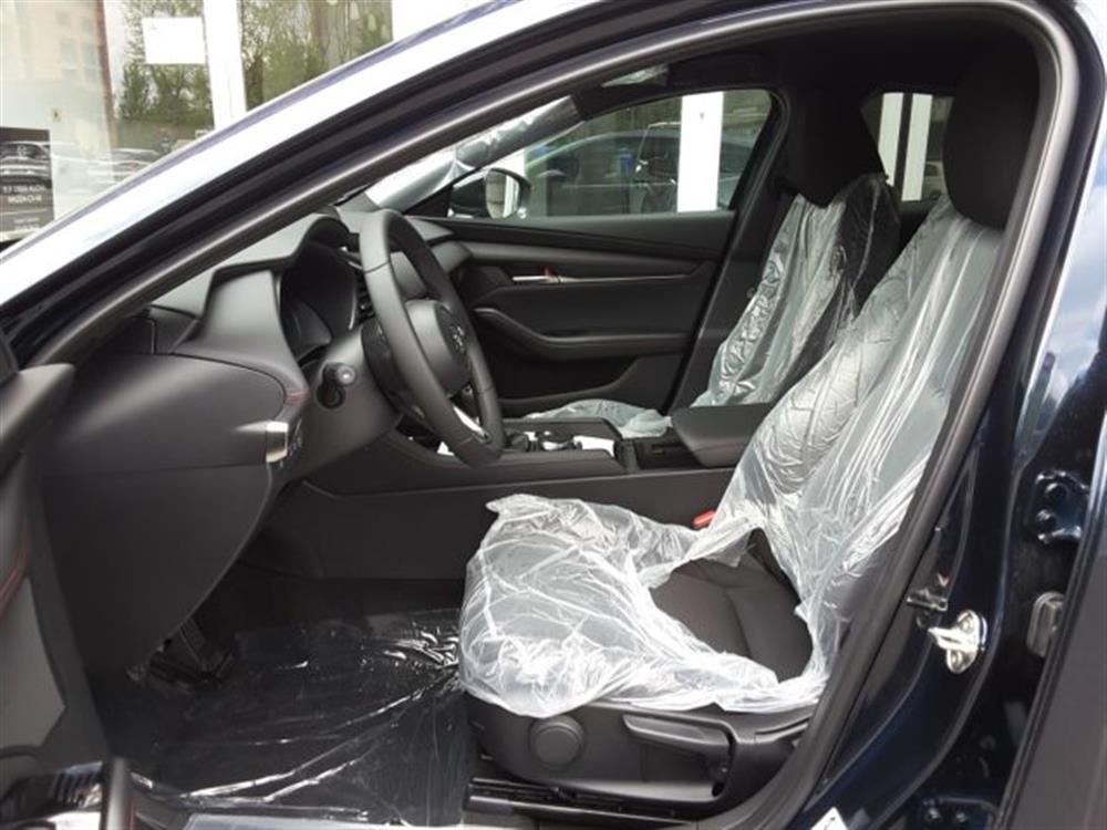 3 3 Mazda3 e-Skyactiv-G