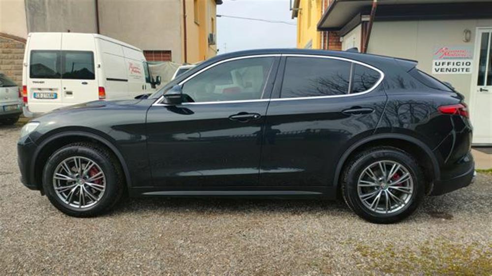 Stelvio Stelvio 2.2 Turbodiesel 210