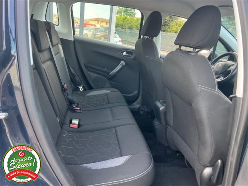 2008 2008 1° serie PureTech 82