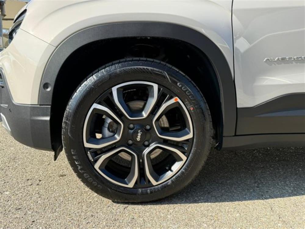 Avenger Avenger 1.2 Turbo MHEV Summi