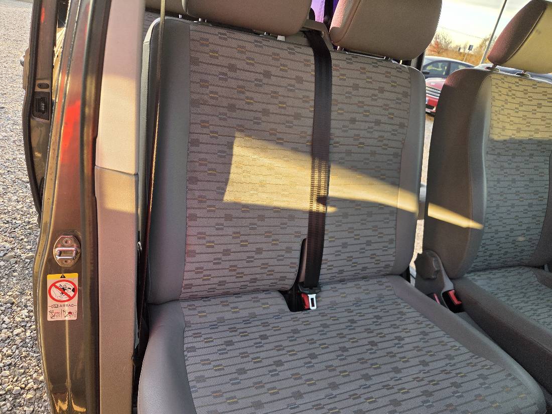 T5 T5 - CARAVELLE 2.0TDI 1