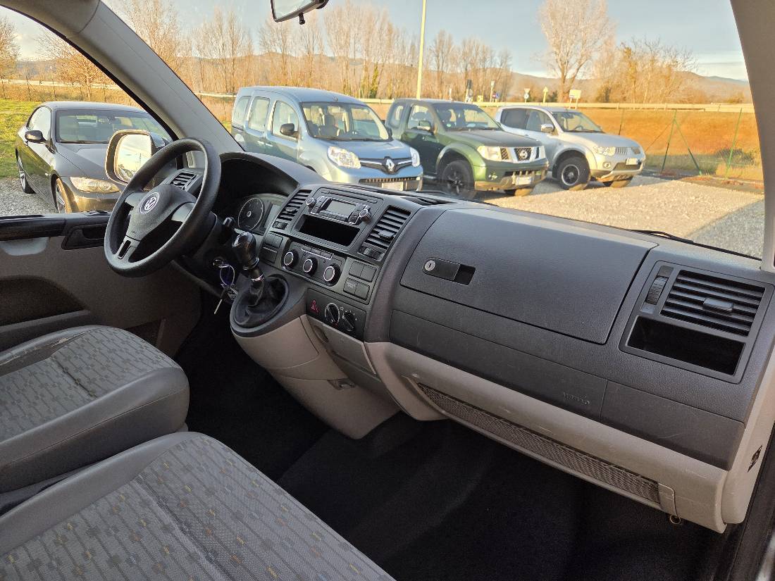 T5 T5 - CARAVELLE 2.0TDI 1