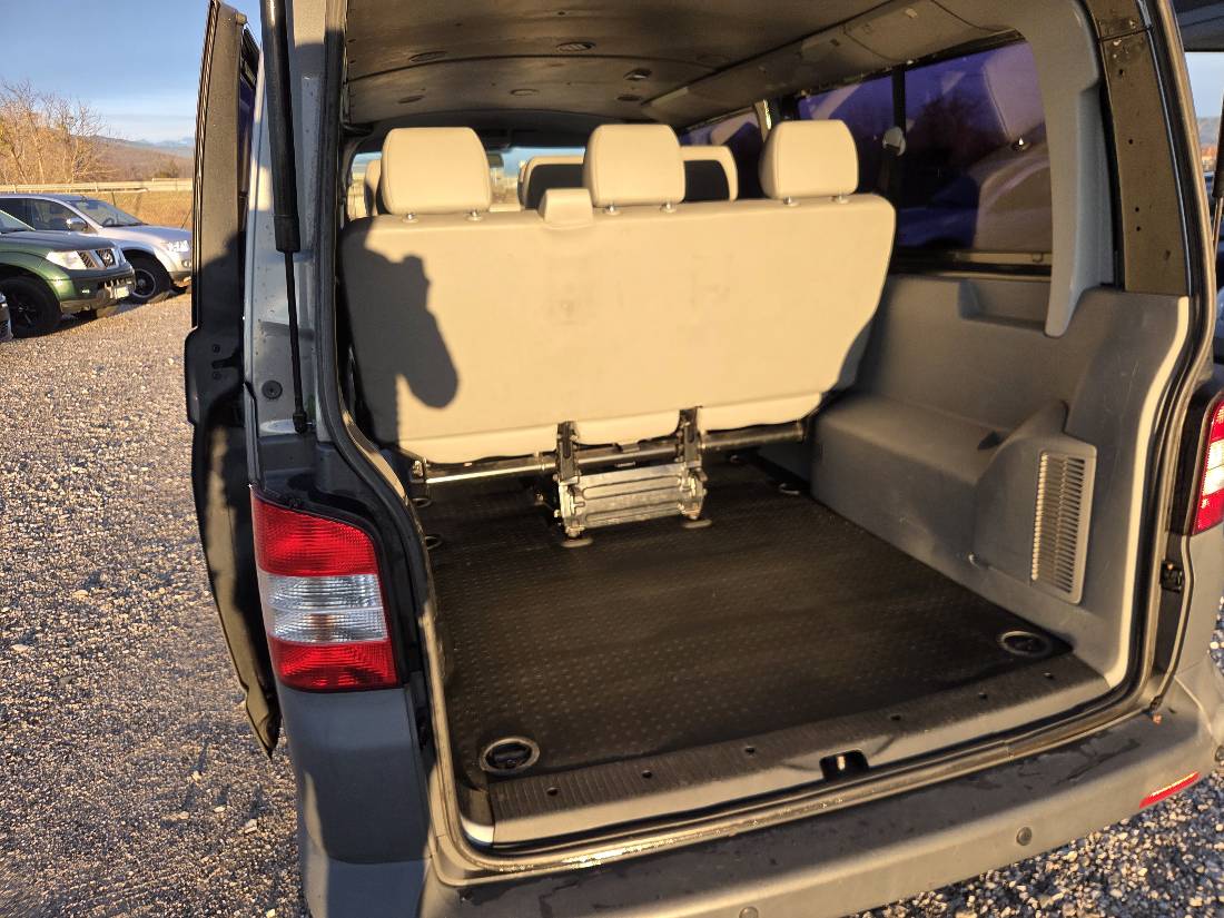 T5 T5 - CARAVELLE 2.0TDI 1