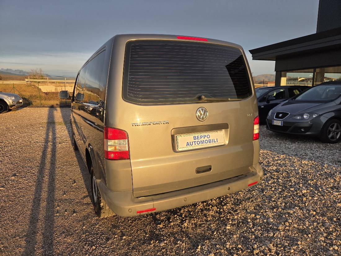 T5 T5 - CARAVELLE 2.0TDI 1