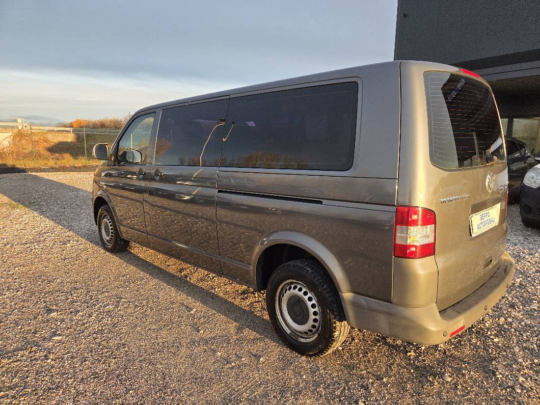 T5 T5 - CARAVELLE 2.0TDI 1