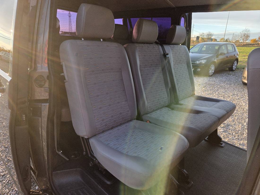 T5 T5 - CARAVELLE 2.0TDI 1