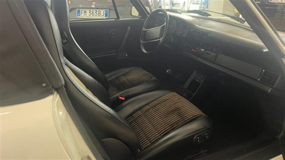 911 911 Carrera 3.2 Cabriole