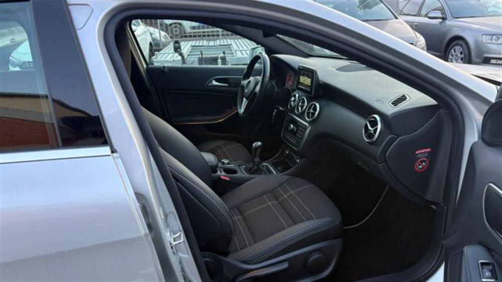 A 180 A 180 CDI Sport OK NEOPATE