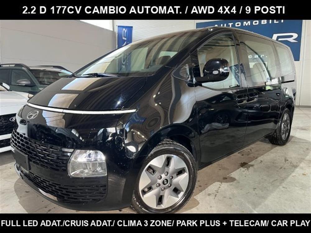 Staria Staria 2.2 AT AWD 4X4 9 pos