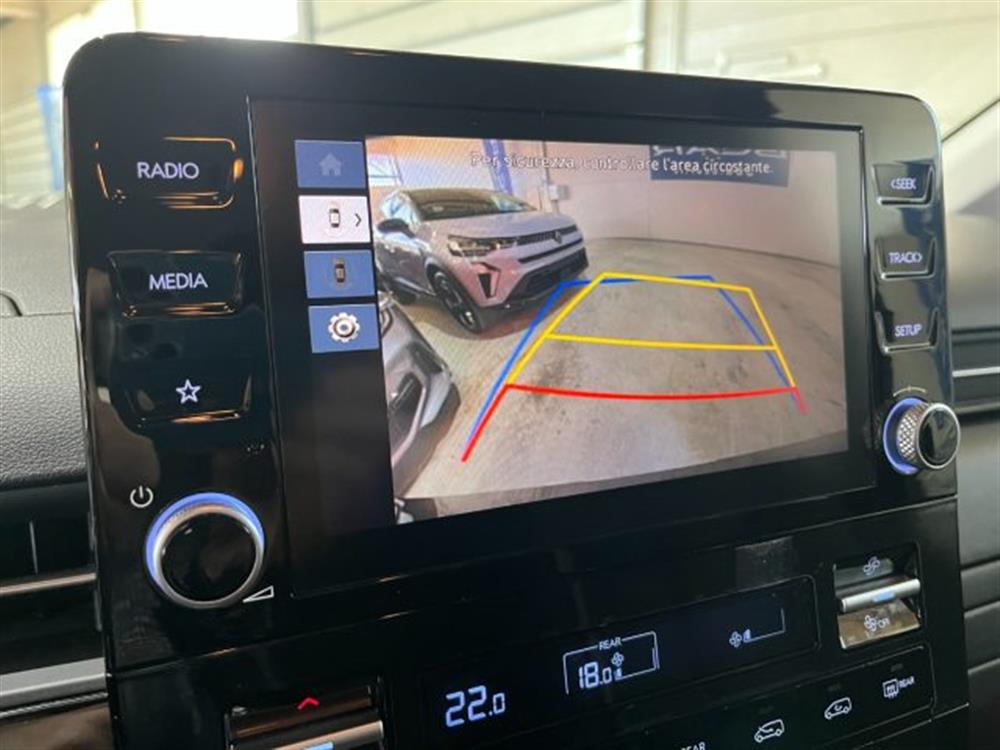 Staria Staria 2.2 AT AWD 4X4 9 pos