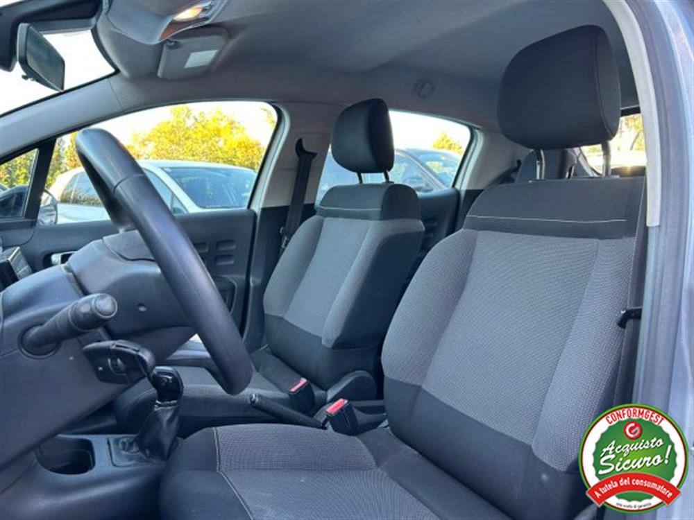 C3 C3 PureTech 68 Live