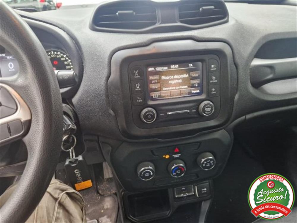 Renegade Renegade 1.6 E-TorQ EVO Sport