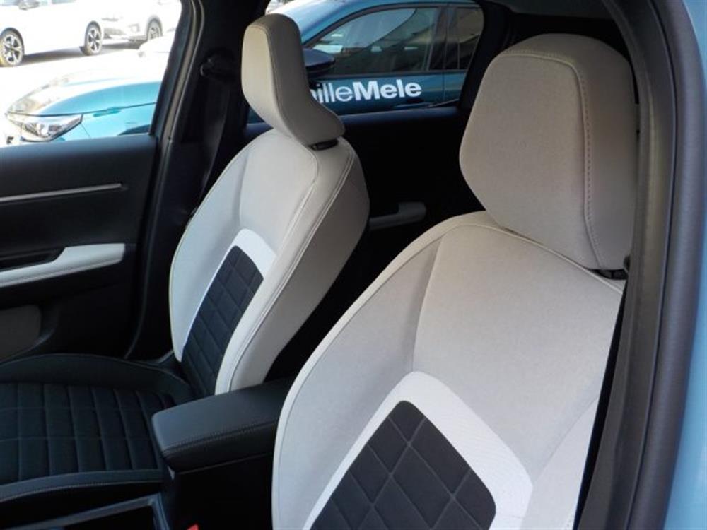 C3 C3 Hybrid 110 e-DCT Max