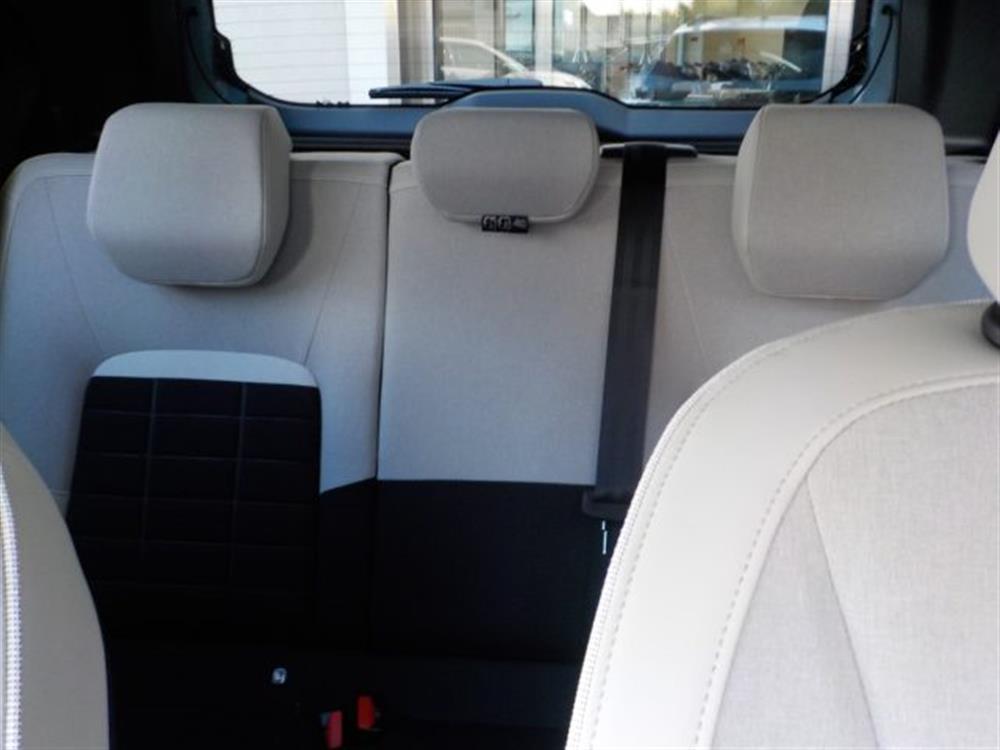 C3 C3 Hybrid 110 e-DCT Max