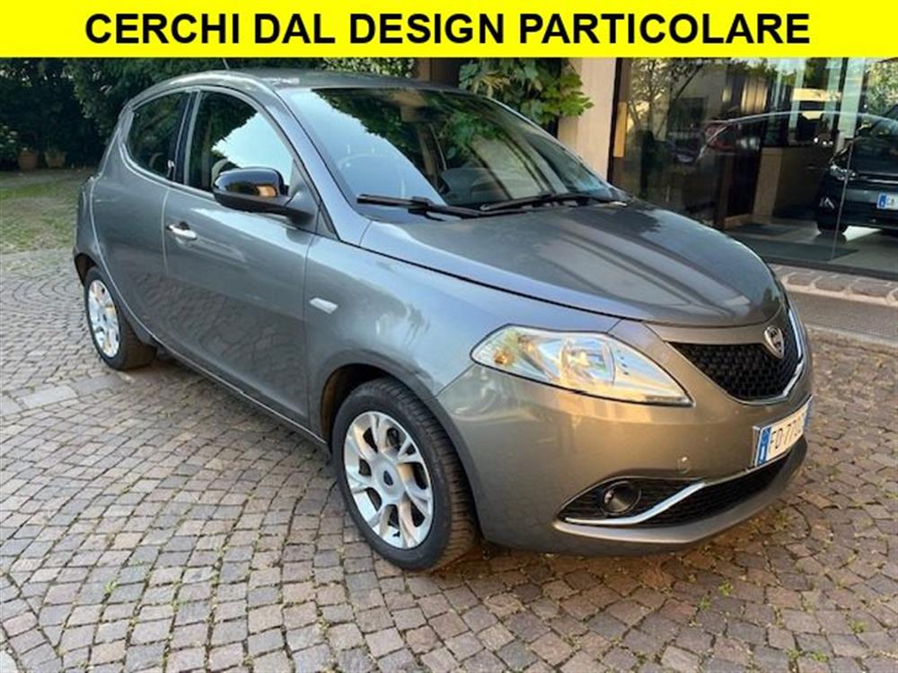 Ypsilon Ypsilon 1.3 MJT 5 porte Neop