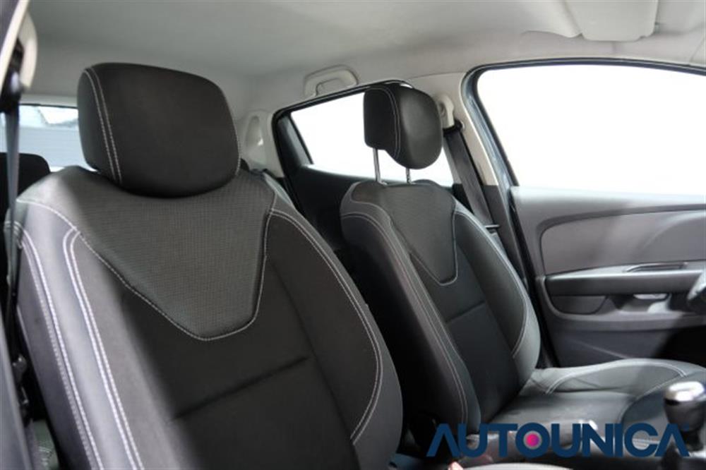 Clio Clio DCI 8V 90 CV 5 PORTE