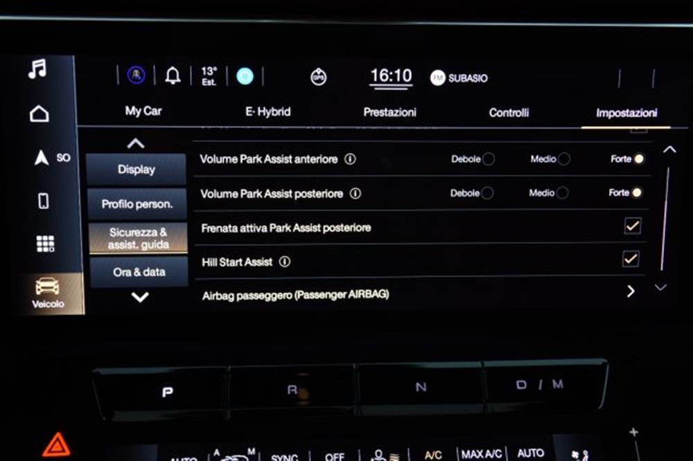 Grecale Grecale MHEV 330 CV AWD Mode