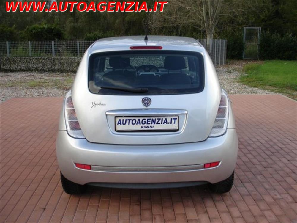 Ypsilon Ypsilon 1.3 MJT 75 CV Oro