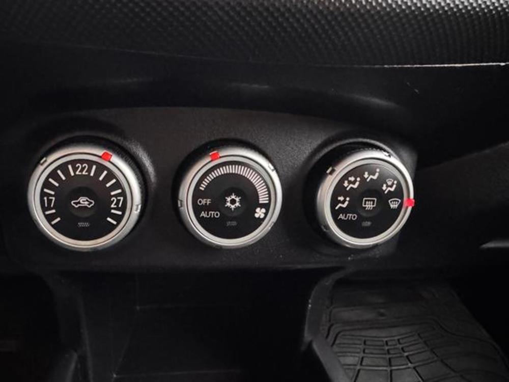 Outlander Outlander 7 posti 2.0 DI-D Int