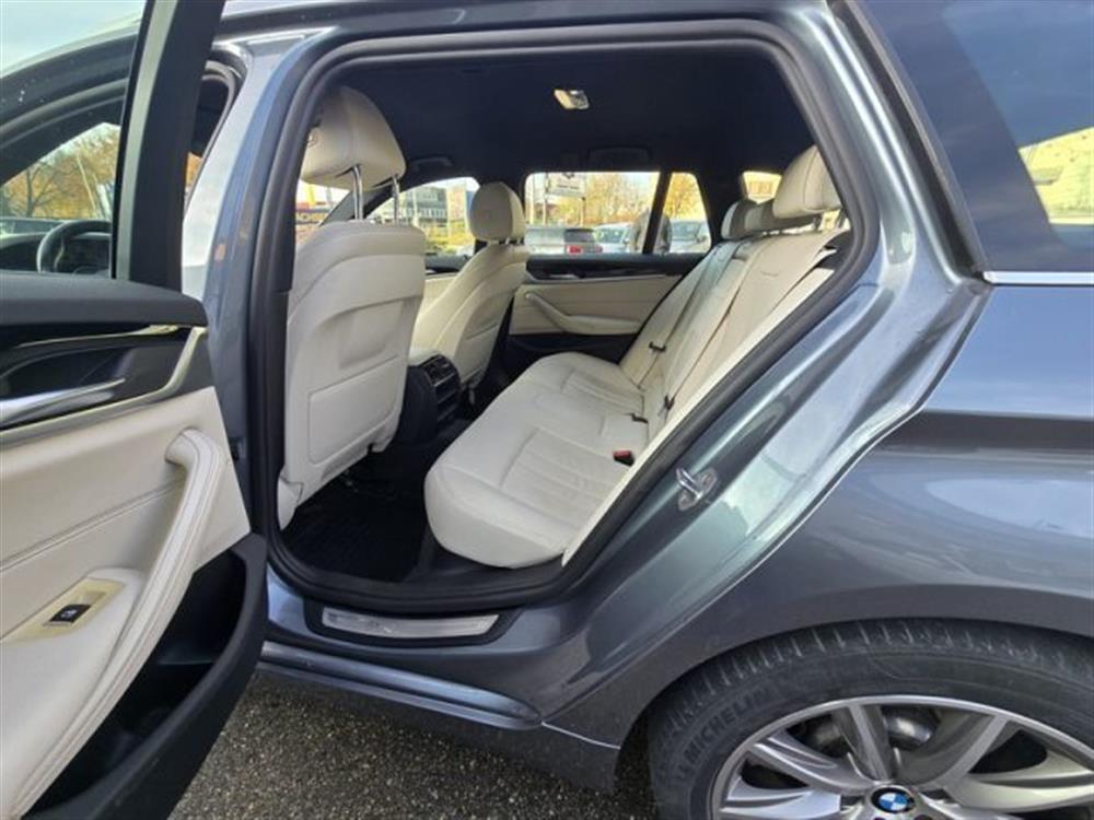 520 520 d xDrive Touring GAN