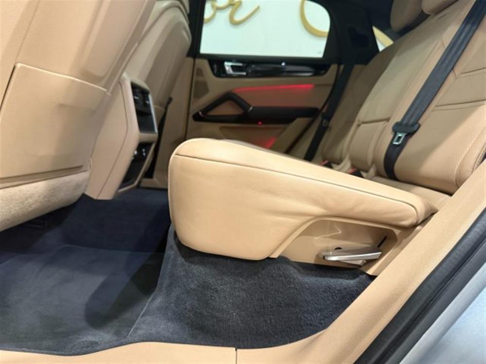 Cayenne Cayenne Coupé 3.0 V6 E-Hybri