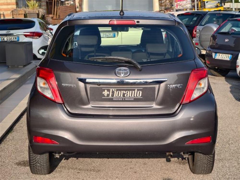 Yaris Yaris 1.4 D-4D 5 porte Lou