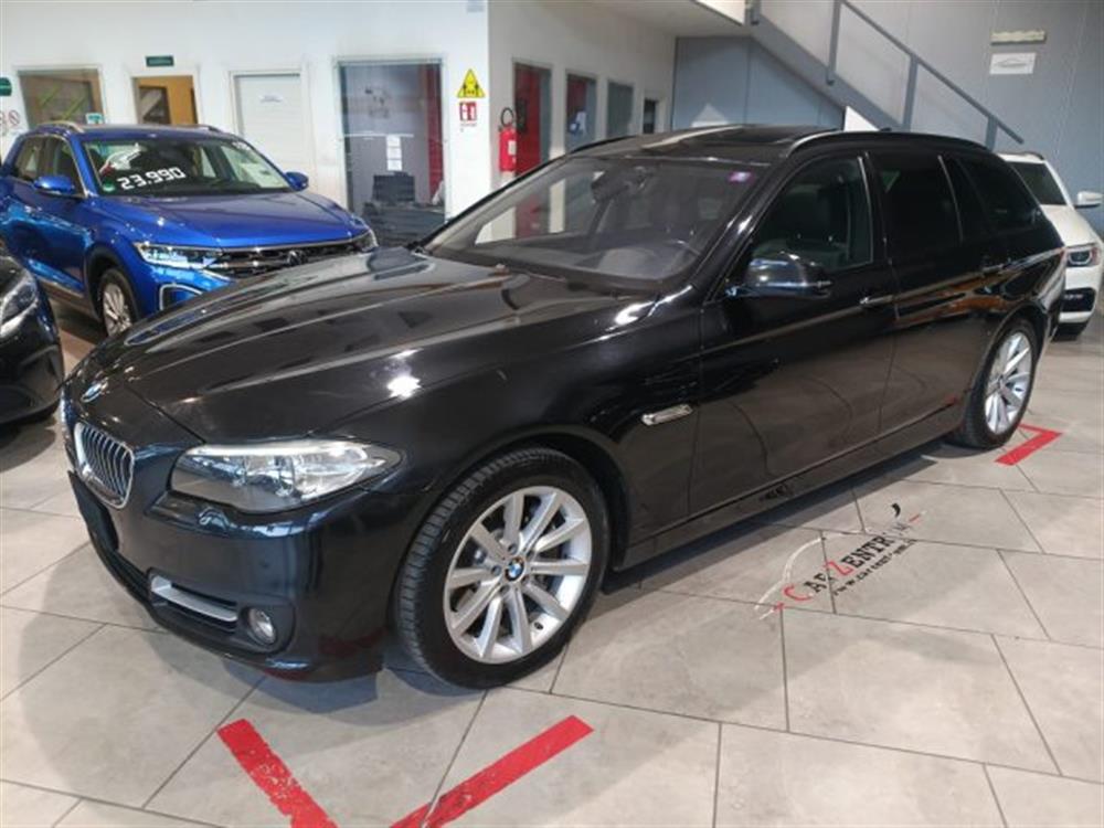 525 525 d xDrive Touring Lux