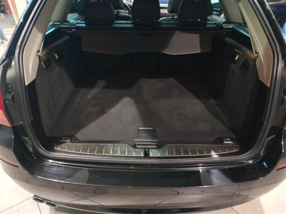 525 525 d xDrive Touring Lux