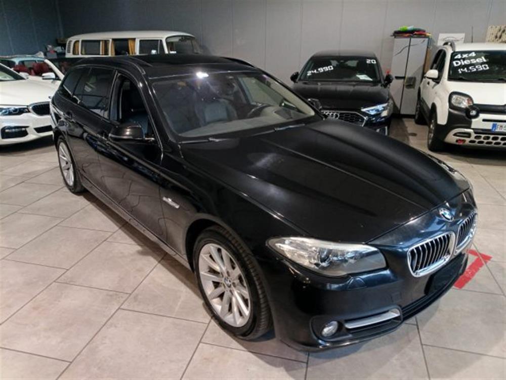 525 525 d xDrive Touring Lux